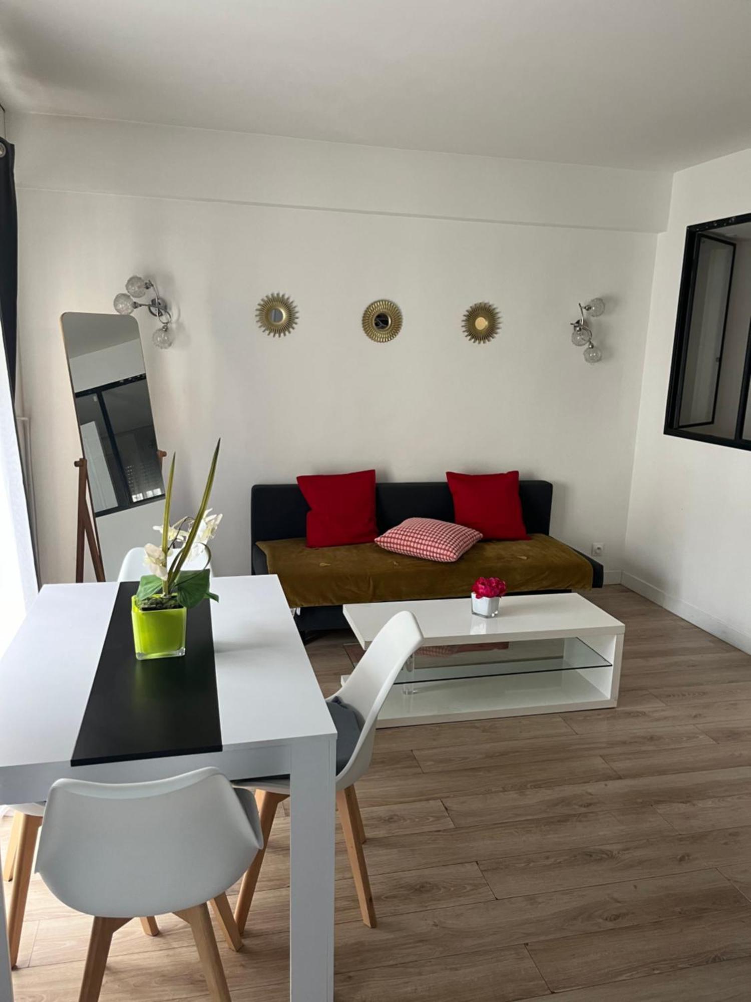 Bel Appartement Proche Tour Eiffel باريس المظهر الخارجي الصورة
